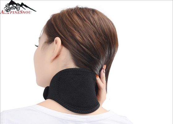 CINA Magnetic Tourmaline Magnetic Tourmaline Adjustable Magnet Therapy Produk Self-heated Neck Support Brace pemasok